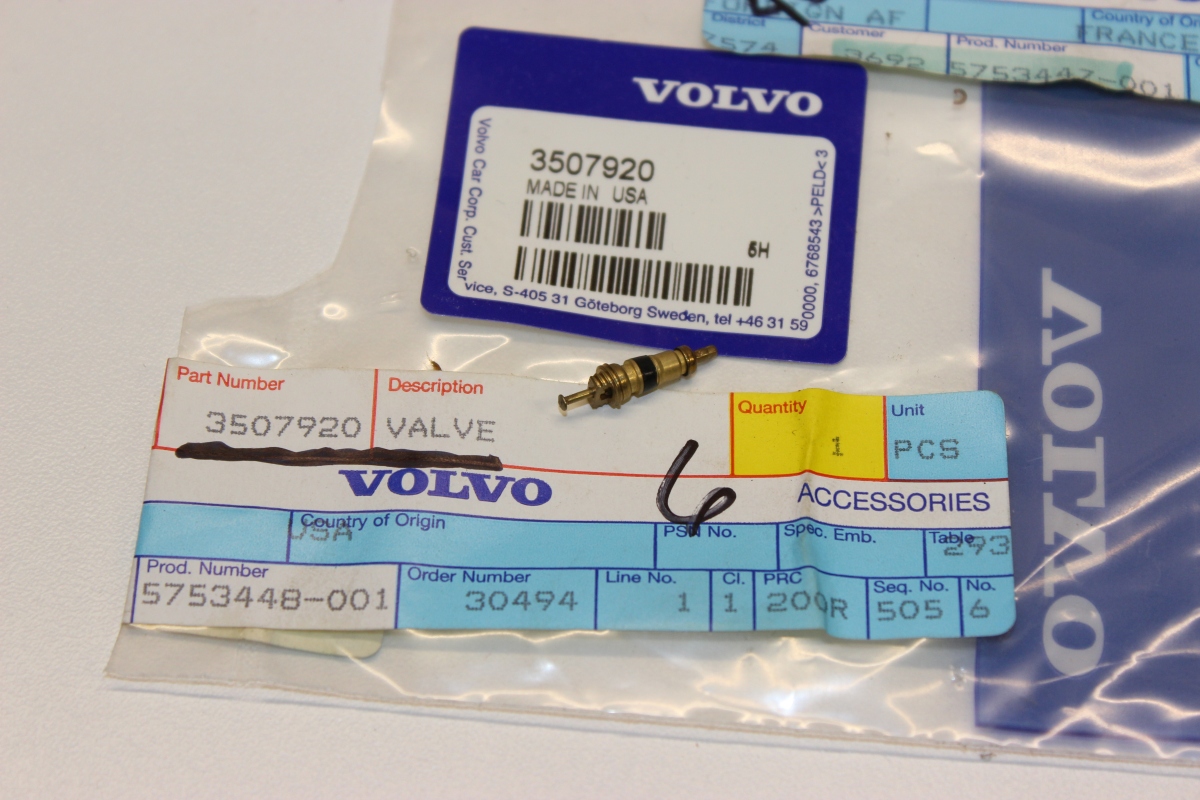 Genuine Volvo Schrader Valve 3507920 | BlackVLV Parts